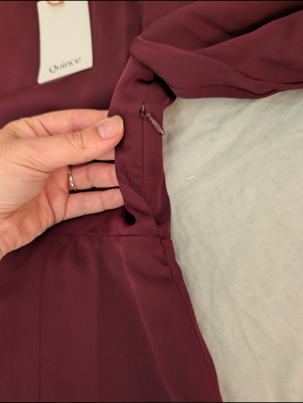 Quince Washable Silk Puff Sleeve V-neck Mini Dress Size Small Wine Tasting Red - Picture 8 of 9